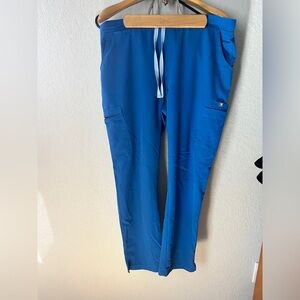 Figs women’s L Petite Royal blue yola scrub pants